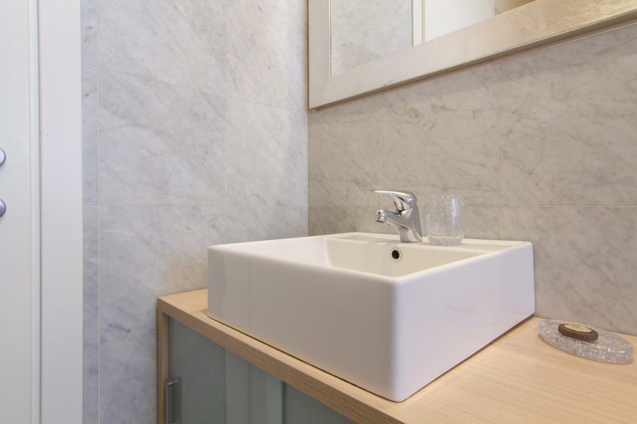 Casa Vacanza Fontana Del Delfino Bergamo Esterno foto